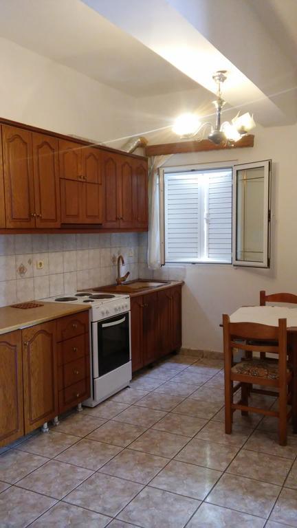 Elena Apartament Sarandë 外观 照片